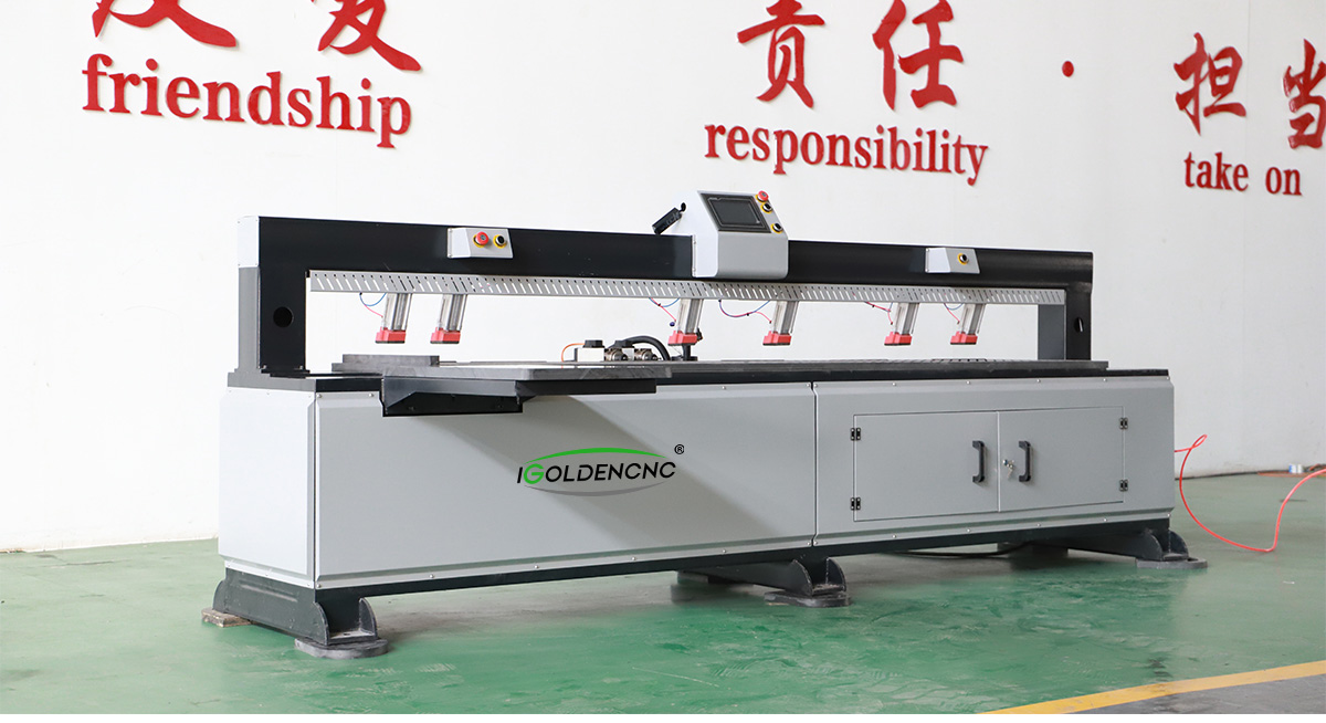 M&aacute;quina de perfura&ccedil;&atilde;o lateral de m&oacute;veis