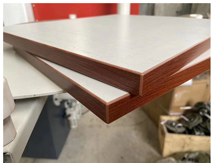 M&aacute;quina de borda de madeira 