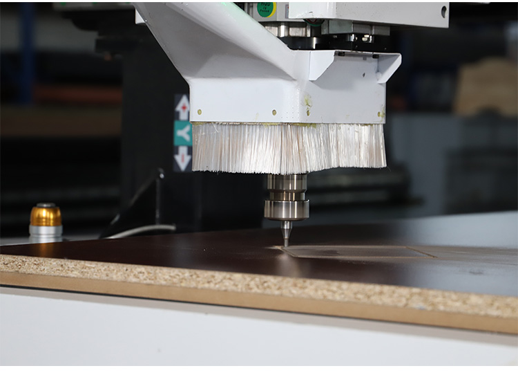 Router CNC de 4 eixos