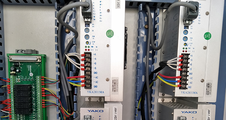 M&aacute;quina de escultura de gravador de roteador CNC