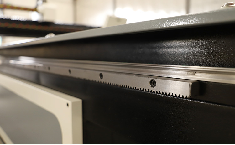 Custo da m&aacute;quina de corte de plasma CNC