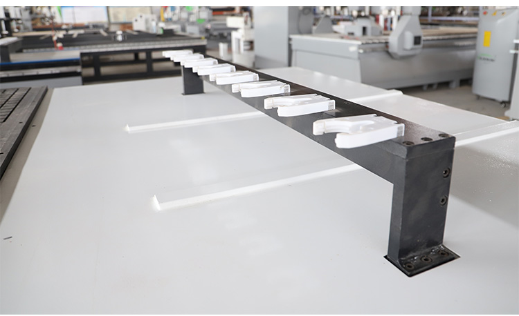 M&aacute;quina de roteador autom&aacute;tica