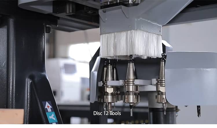 M&aacute;quinas CNC de corte de madeira