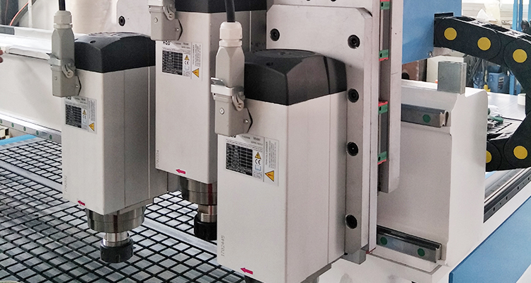 Roteador de escultura em madeira CNC 3D