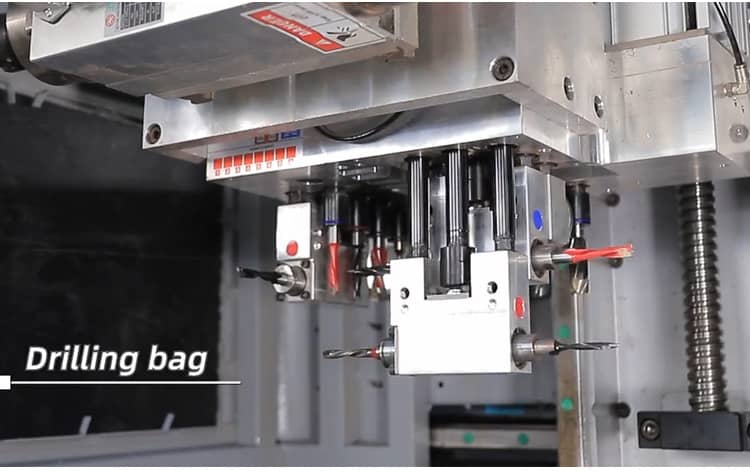 M&aacute;quinas-ferramentas para m&oacute;veis