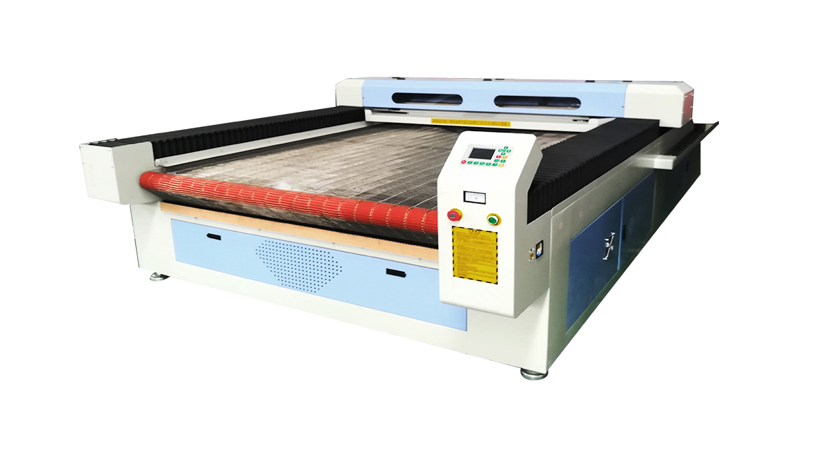 M&aacute;quina de corte de tecido a laser