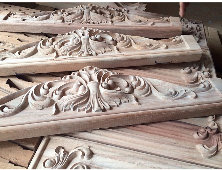 M&aacute;quina CNC para fabrica&ccedil;&atilde;o de gabinete