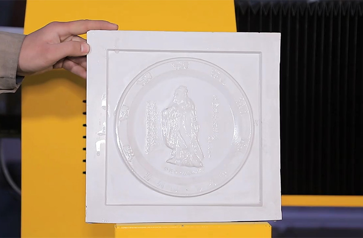 Pedra da m&aacute;quina de gravura