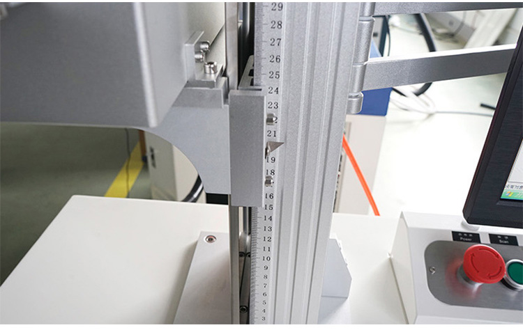 Governante da m&aacute;quina de marca&ccedil;&atilde;o UV