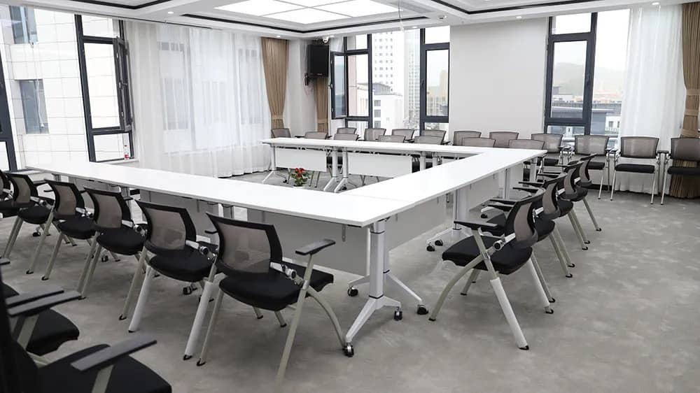Sala de reuni&atilde;o de Igoldencnc.