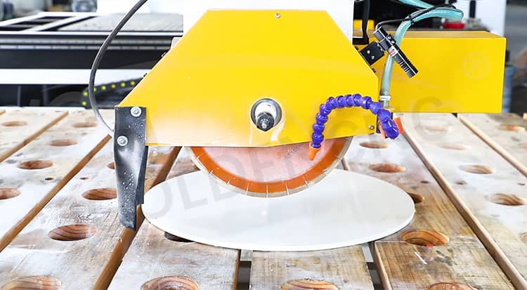 serra de ponte autom&aacute;tica